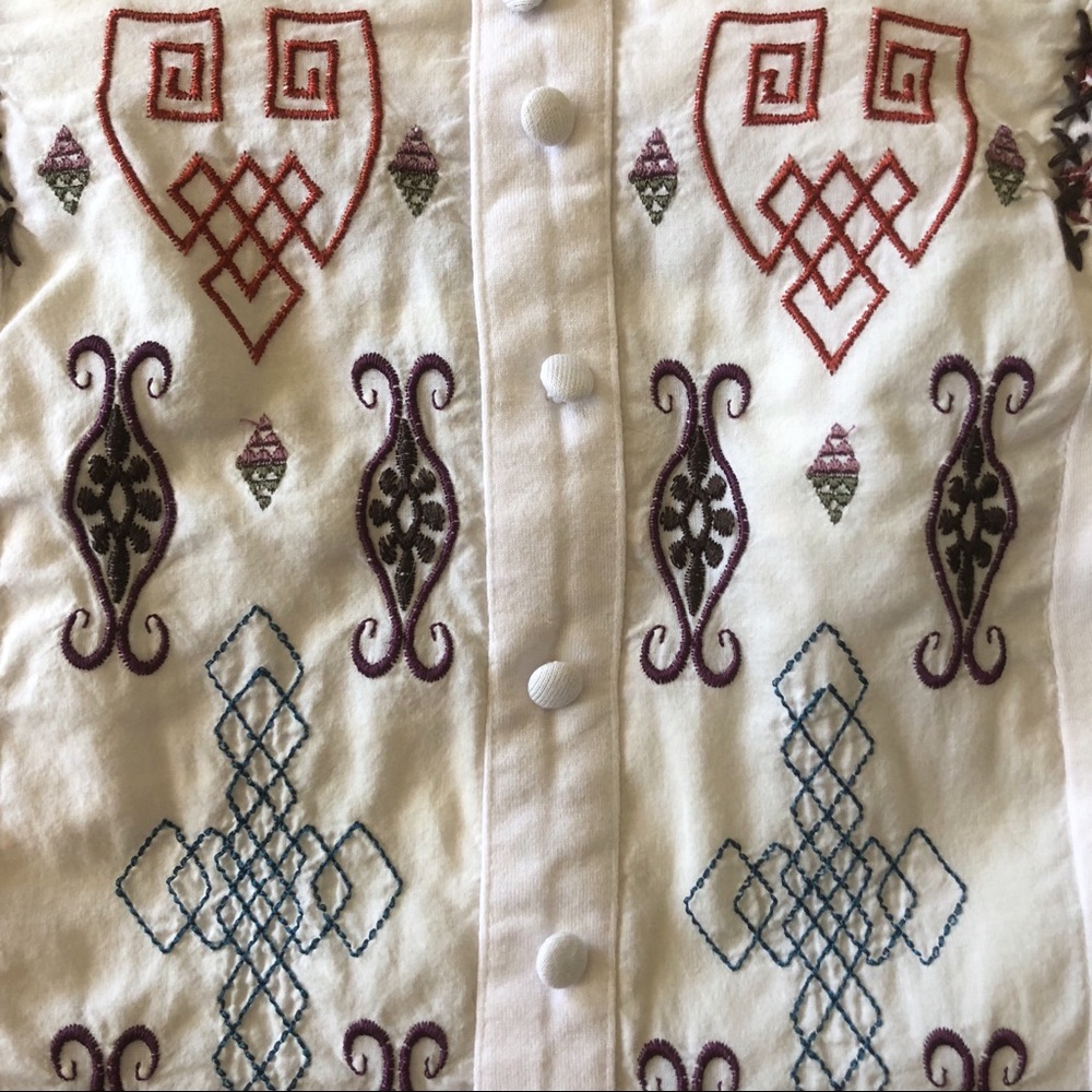 Embroidered Aztec Tank - Picture 6 of 7